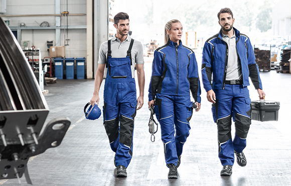 Neue Schnitte und durchdachte L&ouml;sungen in vielen Details machen die Bodyforce Workwear von K&uuml;bler strapazierf&auml;hig und bequem. (Foto &copy; Paul H. K&uuml;bler Bekleidungswerk GmbH & Co. KG)